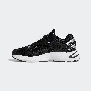 Adidas Astir W  Core Black  Cloud White