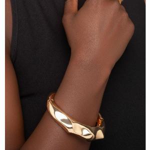 Nami Gold Hammered Bangle
