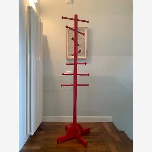 Appendiabiti in legno laccato rosso anni 60 ora 550  con sconto 8