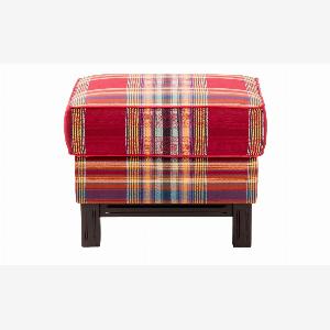 33 Rabatt auf den Hocker Newport sichern