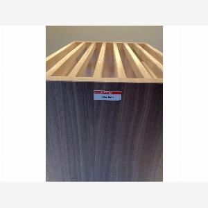 Tavolino Vienna in legno di noce canaletto  Flexform