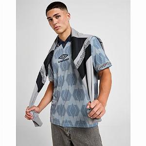 Get 75 Discount on Mens Black Umbro 90s Supersonic Shirt