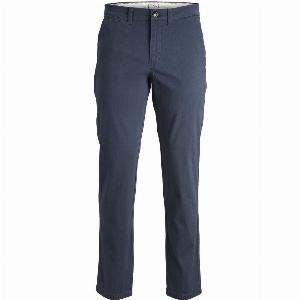 Profitez de 30 de réduction sur le pantalon chino Jack  Jones pour enfant