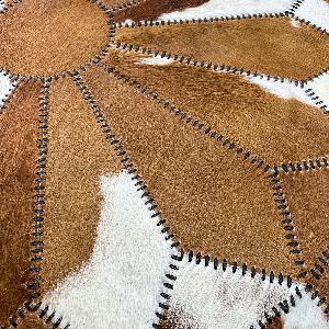 Enjoy 43 Off Handmade Brown and White Geometric Cowhide Round Rug