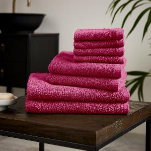 Catherine Lansfield Quick Dry Bale of Eight Towels Hot Pink