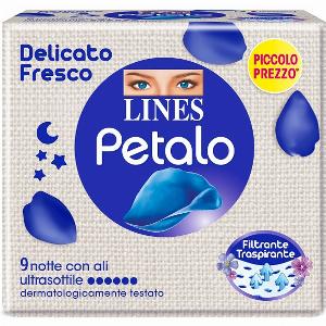 Set di 9 linee assorbenti blu petalo ora a 214  risparmia il 13