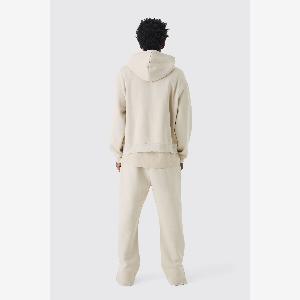 Herren Jogginghose mit geteiltem Saum  Stone  Größe Medium  boohooMAN