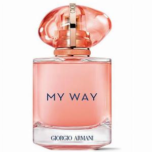 MY WAY EAU DE PARFUM YLANG Léclat irrésistible dune nouvelle alliance solaire entre des fruits gourmands et des fleurs éclatantes 50 ml