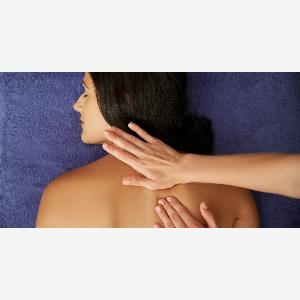 Bis zu 61 Rabatt auf den Massage  Bestimmte Körperbereiche Hand Nacken Kopf bei 123fit Rahlste