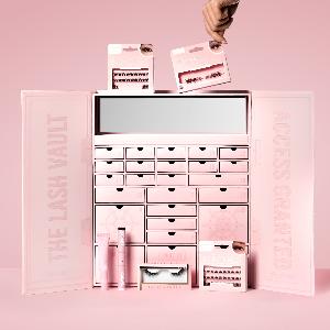 Tatti Lashes Limited Edition 2025 Advent Calendar