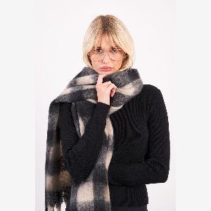 Molly Bracken Profitez de 29 % de réduction sur une écharpe à carreaux avec franges