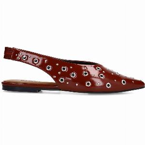 17 Rabatt auf Bordeauxrote LederSlingbacks mit silbernen Nieten