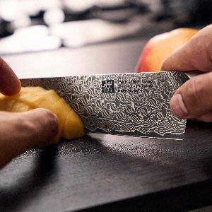 Remise de 17% sur le couteau de chef 20 cm ZWILLING Tanrei