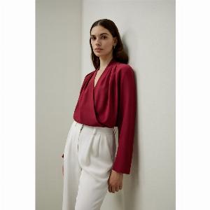 LILYSILK Top In Seta A Maniche Lunghe Leggera Ma Resistenteseta Di Gelso Seta Di Gelso Scollatura A V Profonda Rosso Ciliegia S