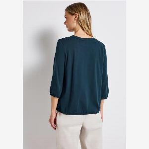 Profitez de 30 de remise sur la chemise jersey à col fendu