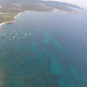 Réduction de 23 sur un baptême en hélicoptère à Hyères Plages et Îles