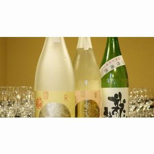 Sake Tasting Course in a local popular Izakaya