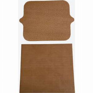 Économisez 33  sur un ensemble de 2 tapis rectangles pour airfryer