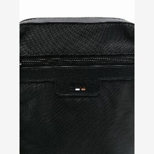 Sconto del 30 su Borsa Messenger con Logo e Tracolla Regolabile