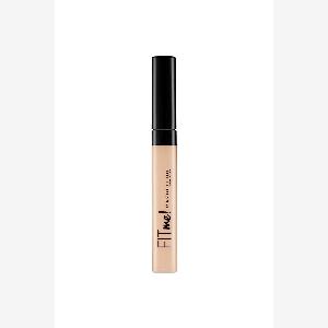 Debenhams Womens Fit Me Matte Poreless Ultra Blendable Full Coverage Concealer in Sand