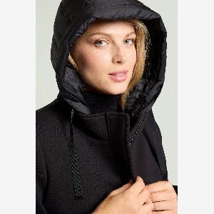 Sconto del 30% su giaccone donna Luisa Viola in scuba e nylon