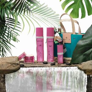 Get 23 discount on the RS2 Rosacea Care Holiday Gift Set today