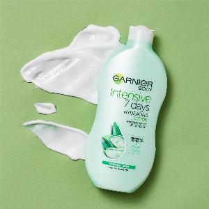 Garnier Intensive 7 Days Aloe Vera Probiotic Extract Body Lotion Normal Skin 400ml