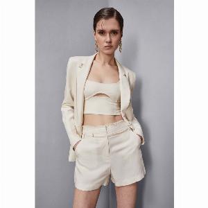 30 di sconto su shorts regular fit in viscosa FONDAMENTALI