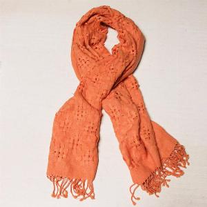 Promo Écharpe en cachemire tissé et ajouré 50 de réduction couleur corail