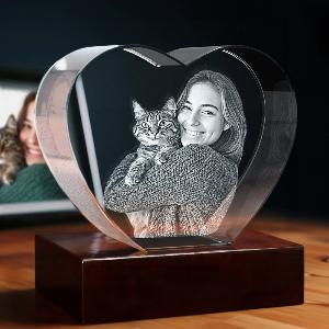 Enjoy 13 Discount on Medium 3D HeartShaped Pet Crystal Engraving