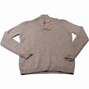 Tissus de rêve Profitez de 33% de réduction sur un pull en yak beige avec brandebourg