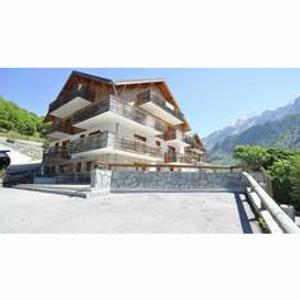 Les Valmonts de Vaujany Now 226 Previously 247 Save 9
