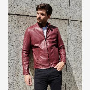 Giacca in pelle bordeaux per moto stile vintage ora a 149