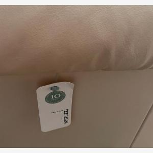 33 Rabatt auf beiges Leder3SitzerSofa von DivaniDivani