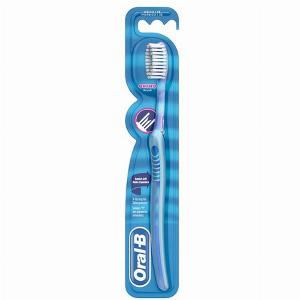 Sconto del 22 su Spazzolino Ortodontico OralB Ortho Brush VShaped