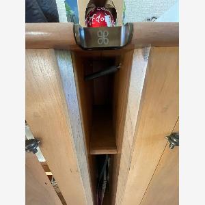 Madia 785 Scuderia in legno di noce di Carlo Scarpa Bernini