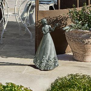 Figurine décorative Yasminah maintenant à 3996  réduction de 20
